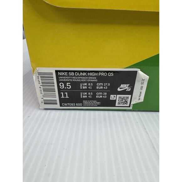 Size 9.5 - Nike SB Dunk High Pro QS Strawberry Cough Red/Green CW7093-600 2021 main image 5